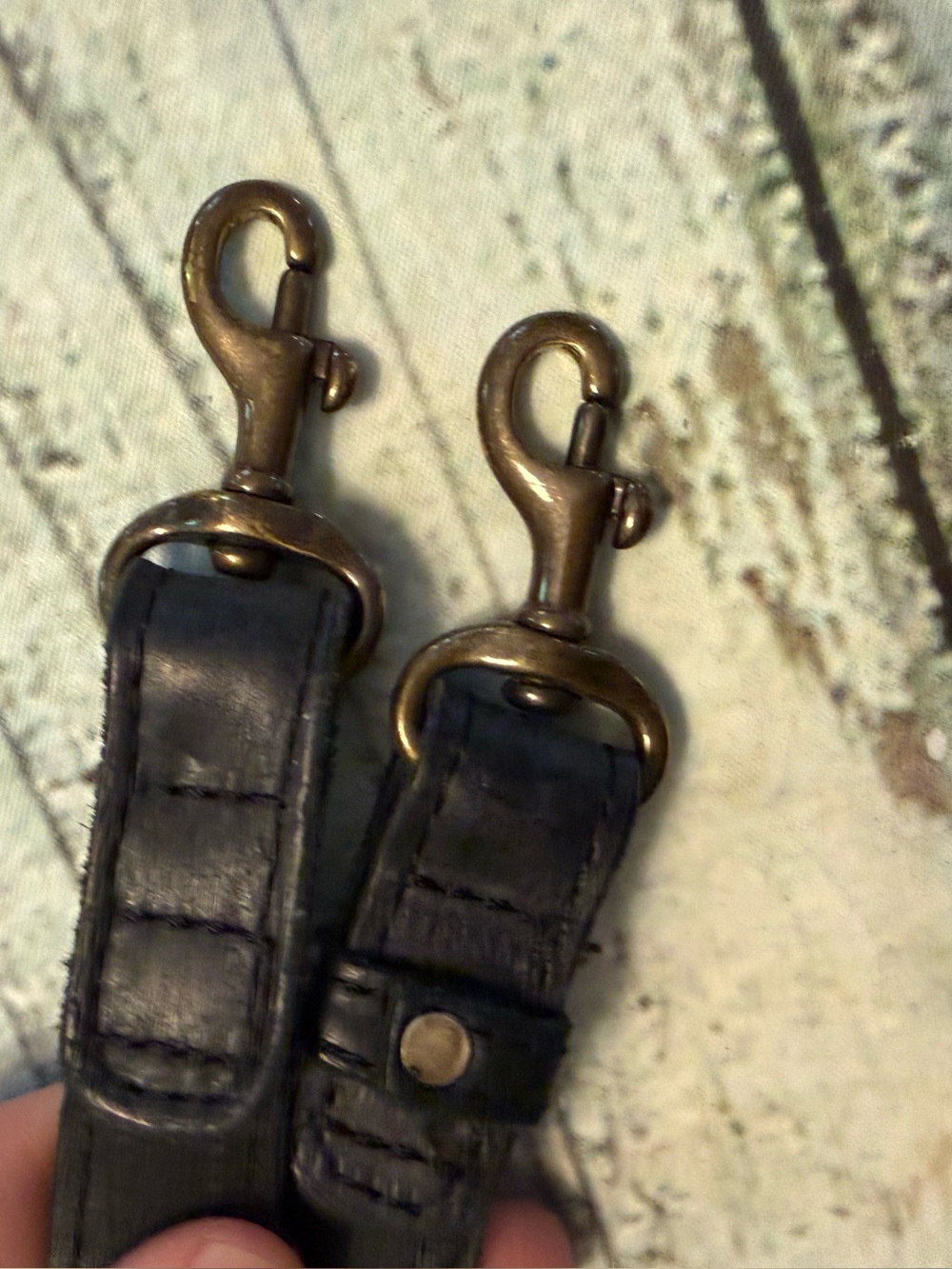 Able black leather purse strap. - Picture 5 of 6
